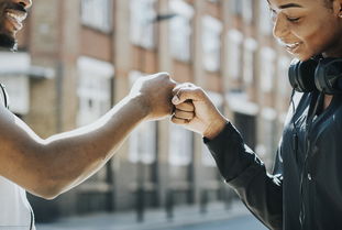 爱游戏线上-世俱杯激烈碰撞：非洲球队掀翻欧洲豪门纪实，世俱杯非欧洲球队夺冠