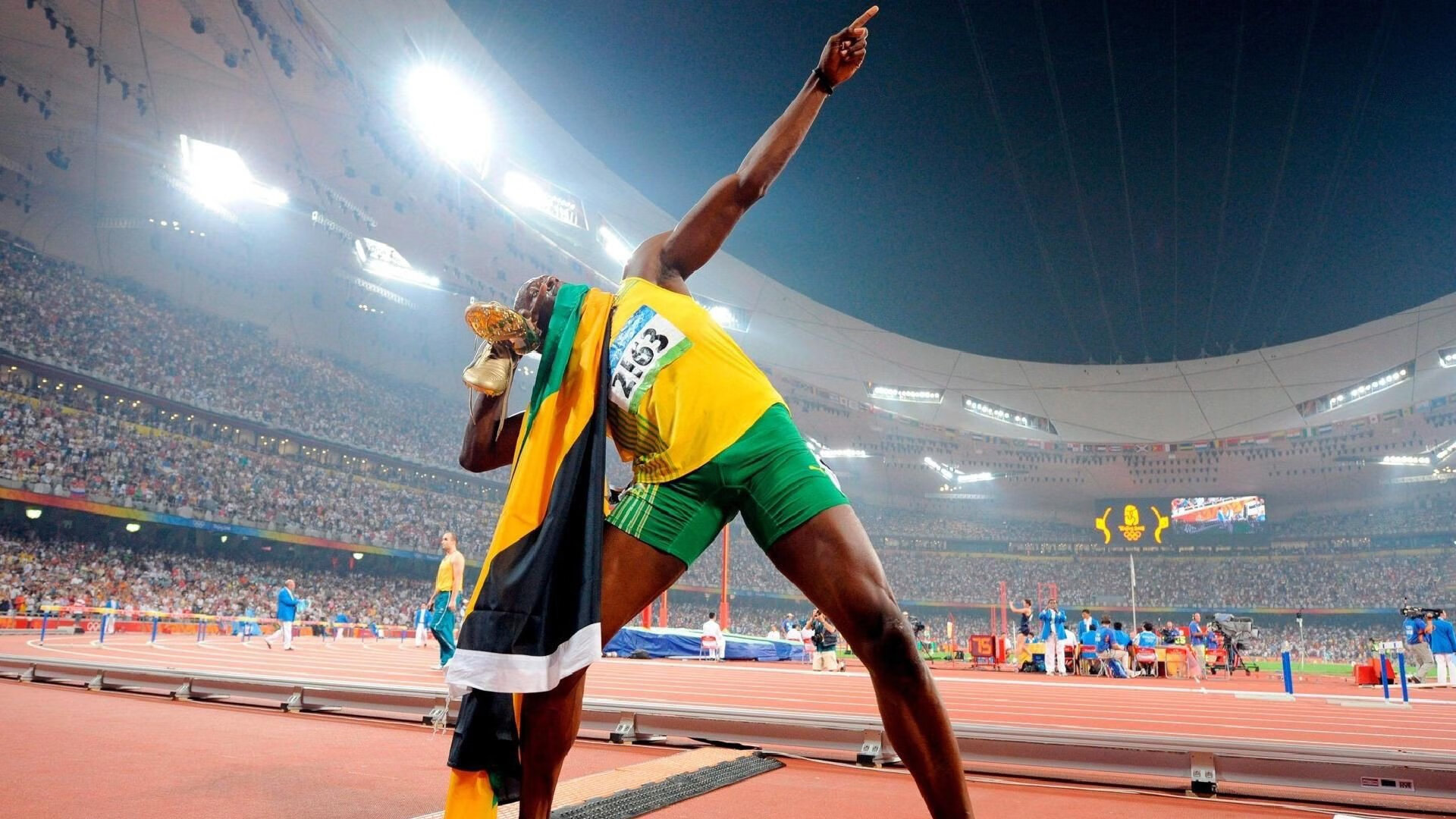 传奇巨星的“人生第二春”,退役后再创辉煌,传奇巨星是谁